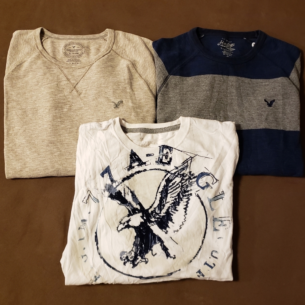 Bundle of Mens American Eagle Shirts